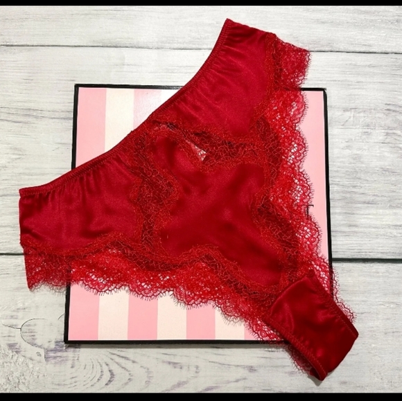 Victoria Secret Dream Angels Satin High Waist Thong Panty (Red) - Picture 3 of 4